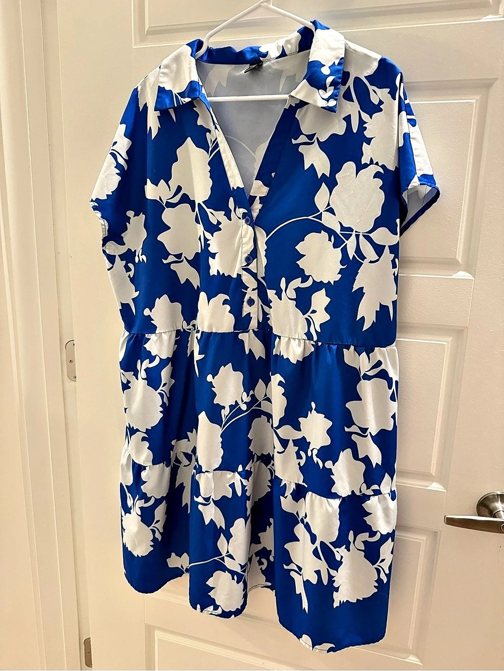Emery Rose Elegant Floral Print Shirt Dress With Turndown Collar Floral Mini
